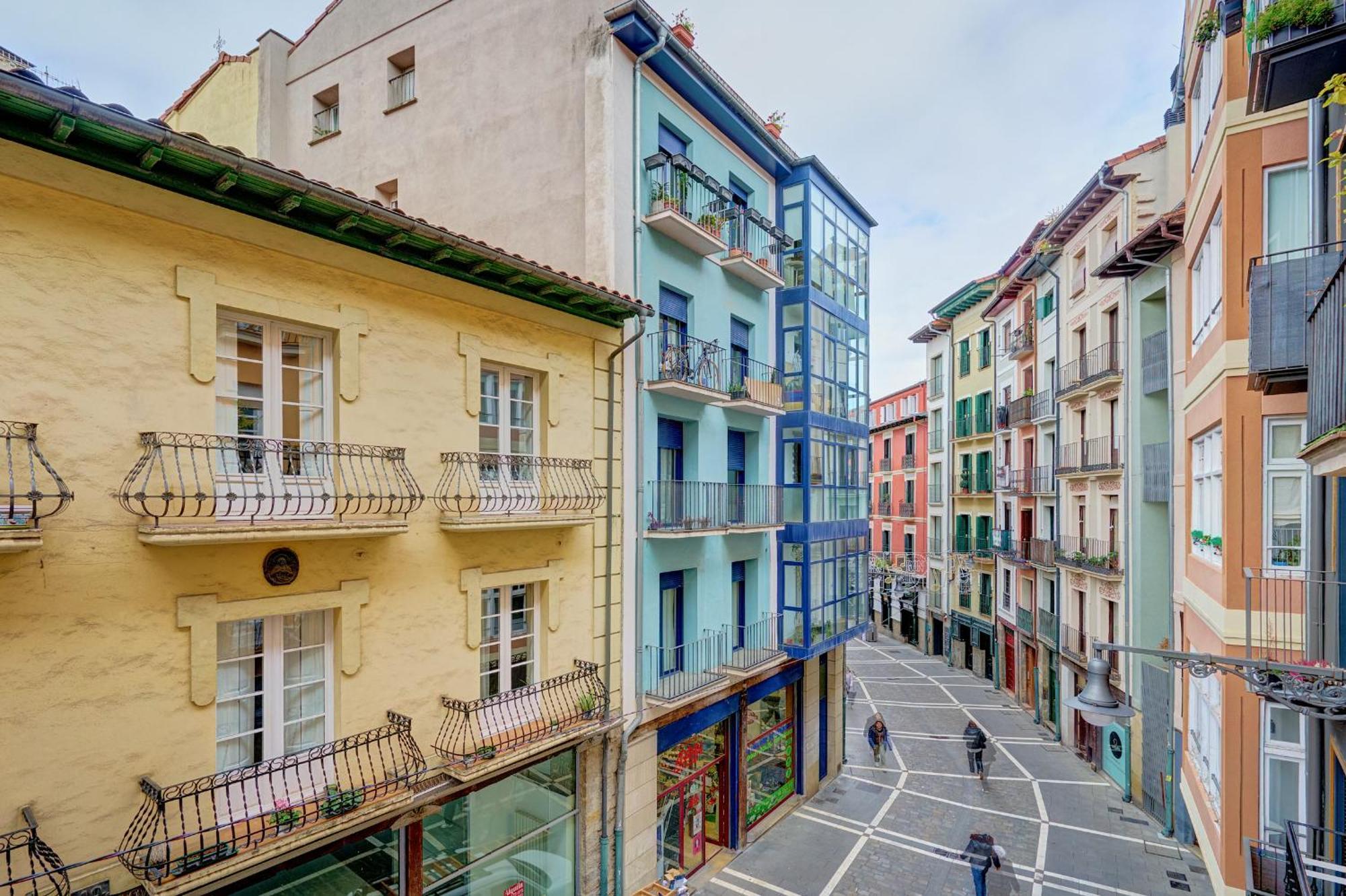 Heart Of Pamplona Apartments IV By Clabao Bagian luar foto